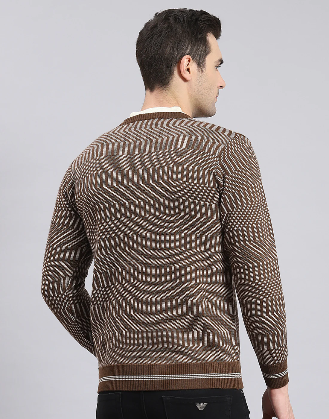 Men Brown Solid V Neck Full Sleeve Sweater - Image 6