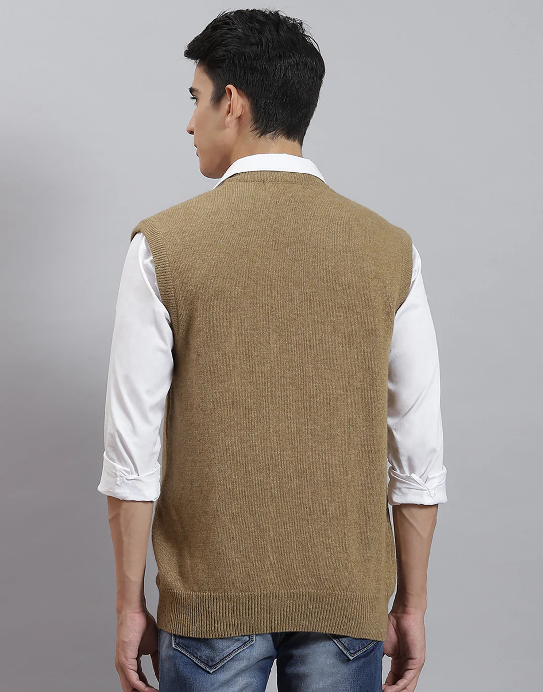 Men Brown Solid V Neck Sleeveless Sweater - Image 5
