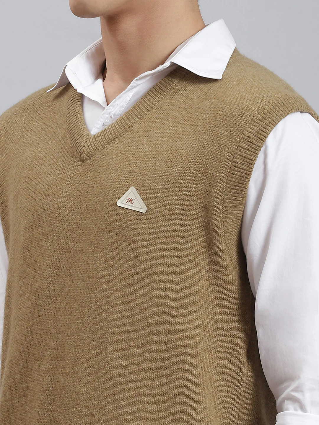 Men Brown Solid V Neck Sleeveless Sweaters/Pullovers - Image 6