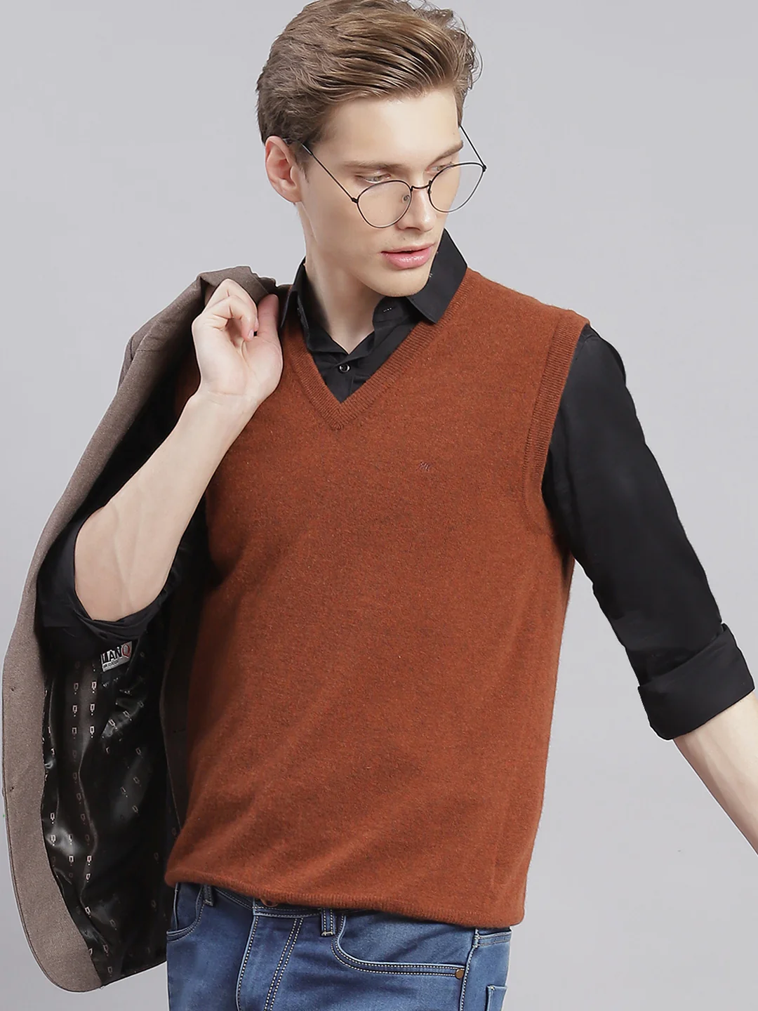 Men Brown Solid V Neck Sleeveless Sweaters/Pullovers - Image 2