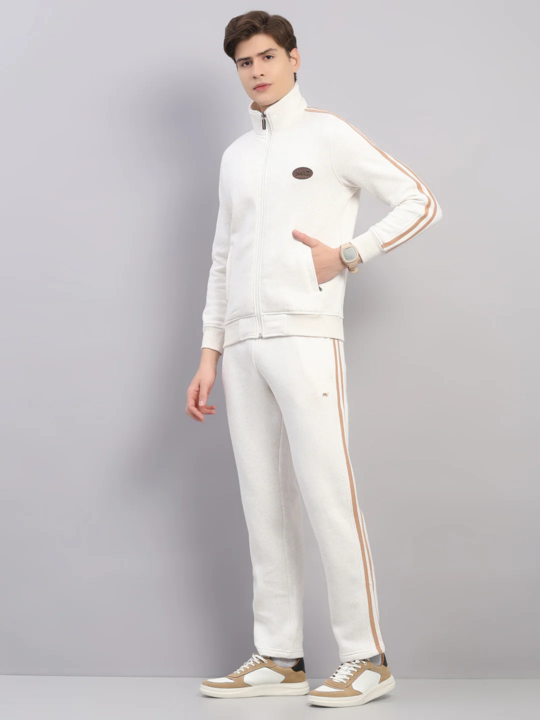 Men Camel Brown Solid Stand Collar Full Sleeve Winter Tracksuit - Image 3