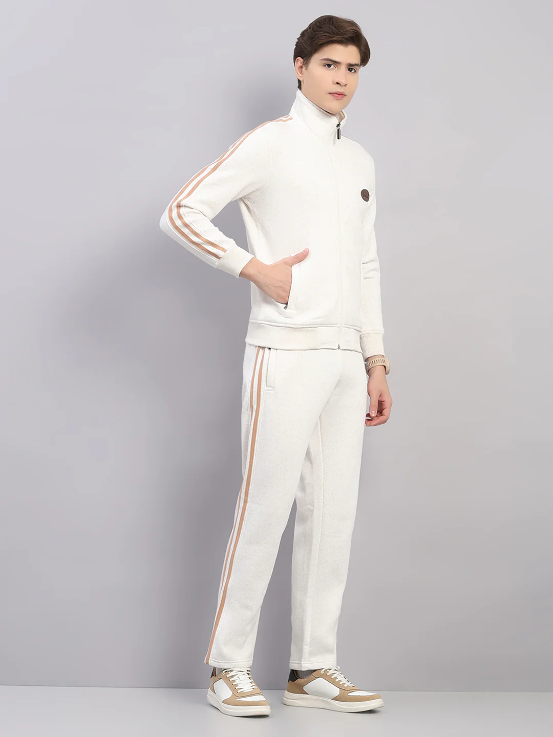 Men Camel Brown Solid Stand Collar Full Sleeve Winter Tracksuit - Image 4