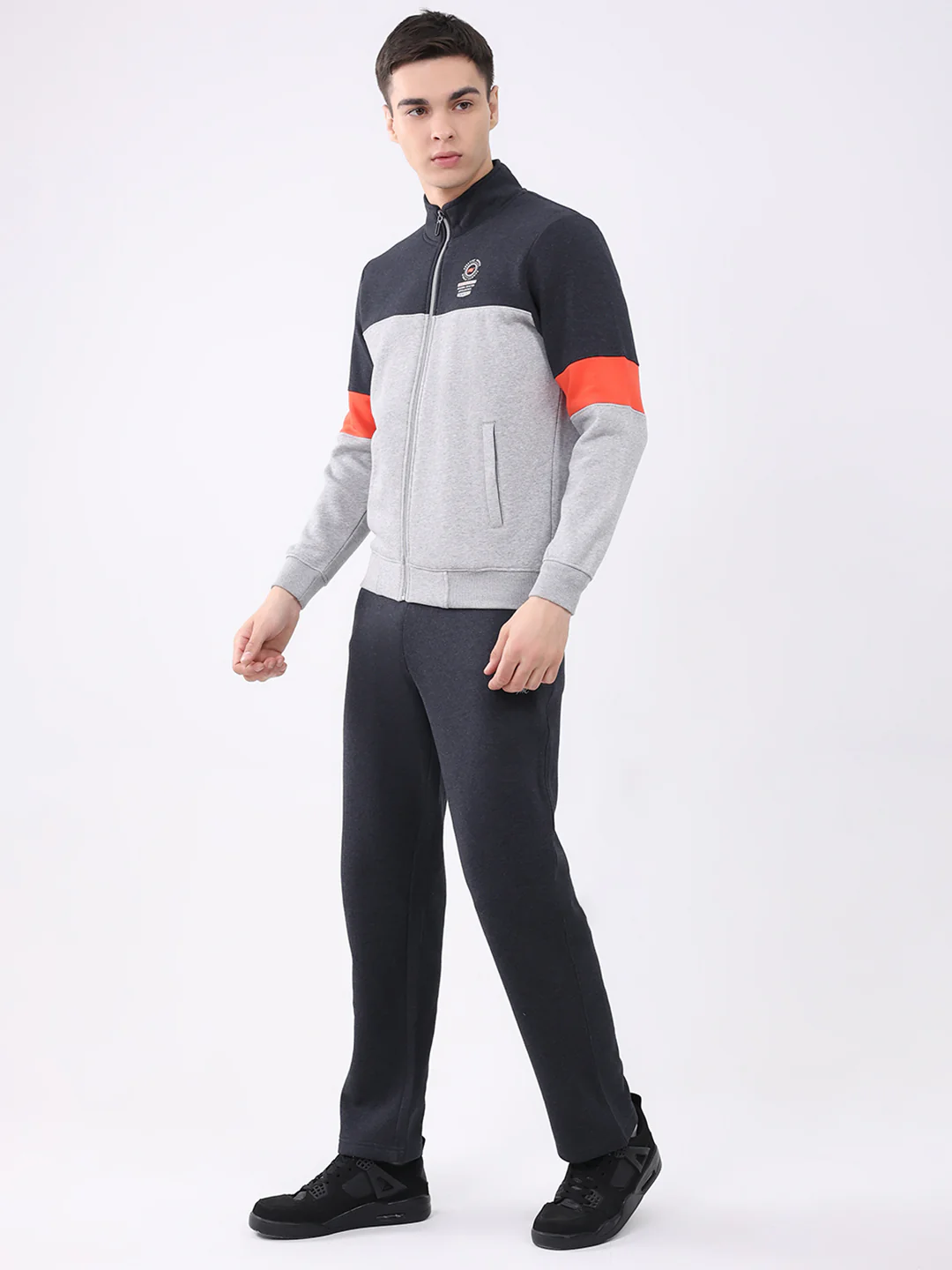 Men Charcoal Printed Collar Full Sleeve Winter Tracksuit - Image 3