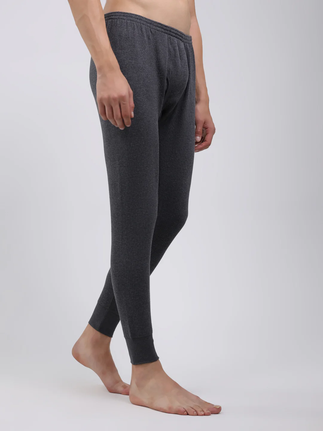 Men Charcoal Solid Regular Fit Thermal Lower - Image 4