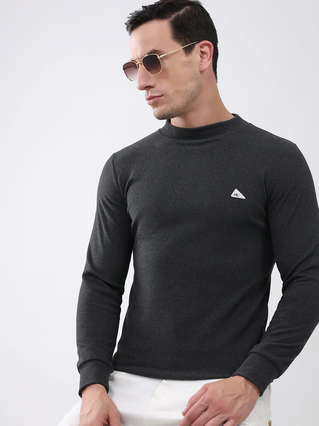 Men Charcoal Solid Round Neck Full Sleeve Winter T-Shirt - Image 6