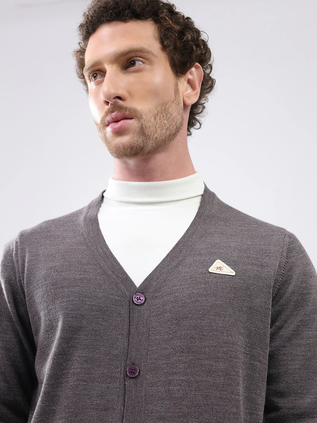 Men Charcoal Solid V Neck Full Sleeve Cardigan - Image 6