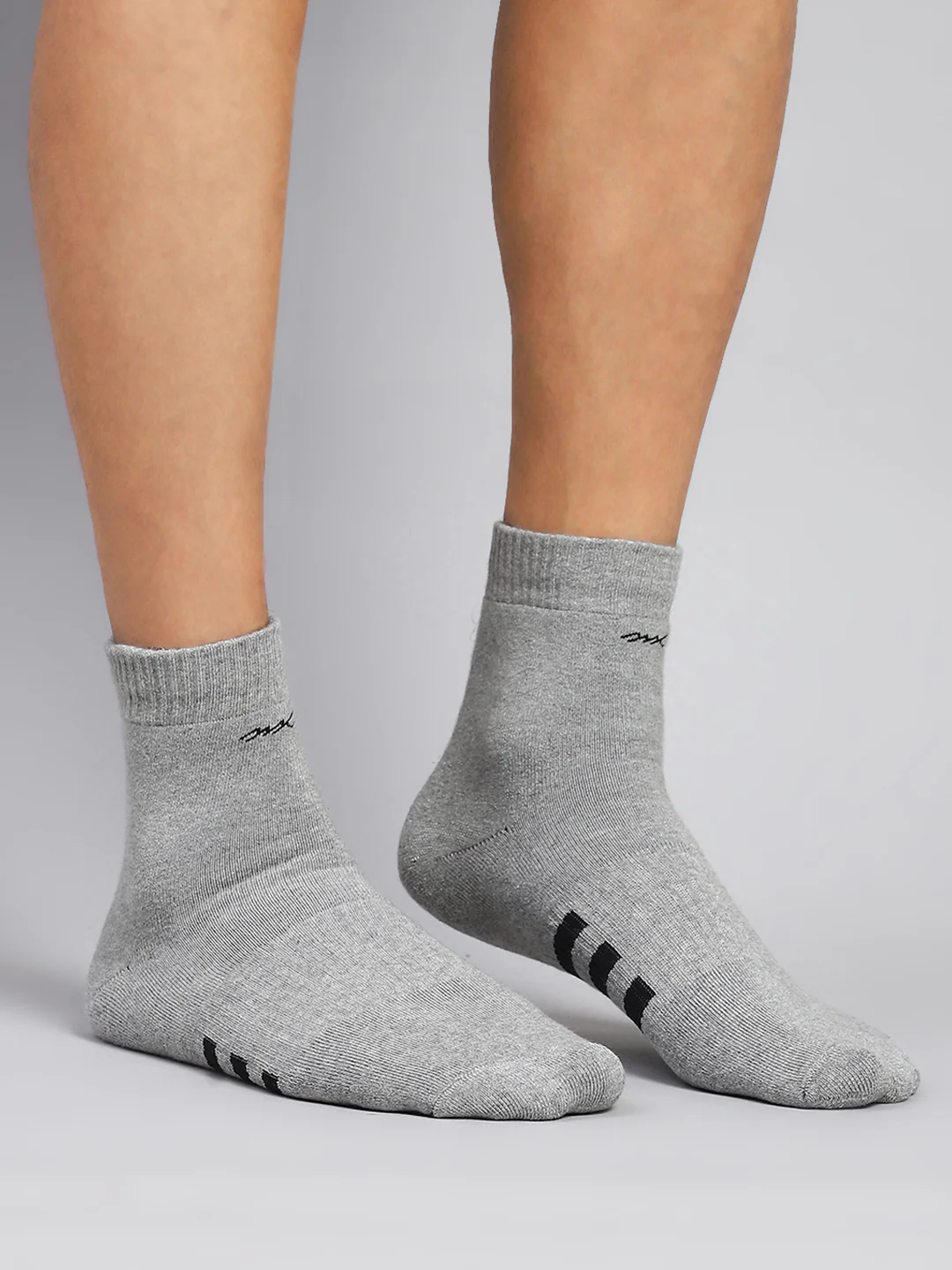 Men Cotton Blend Solid Calf Length Socks (Pack of 3) - Image 7