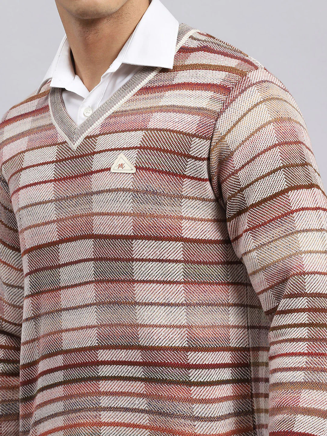 Men Cream Jaquard Pullover - Image 6