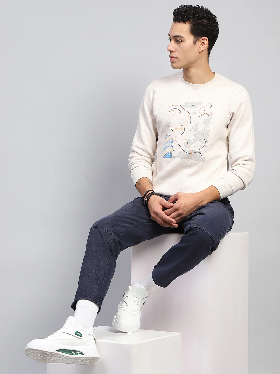 Men Cream Printed Round Neck Full Sleeve Sweatshirt - Image 2