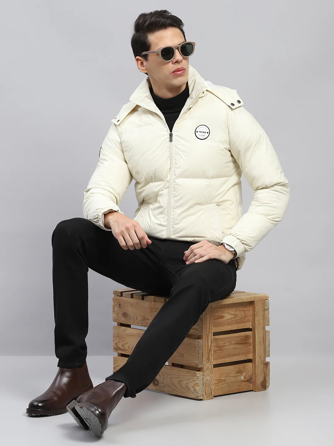 Men Cream Solid Detachable Hood Full Sleeve Jacket - Image 2