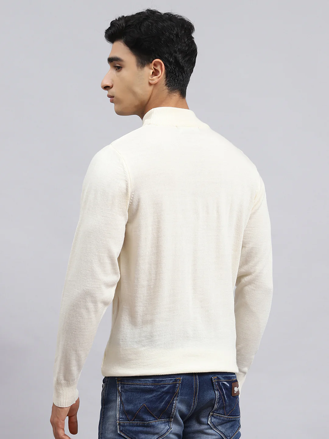 Men Cream Solid Pullover - Image 5