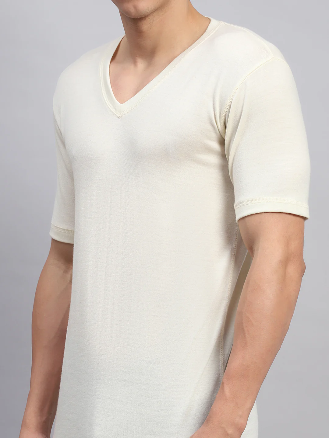 Men Cream Solid V Neck Half Sleeve Thermal Vest - Image 6