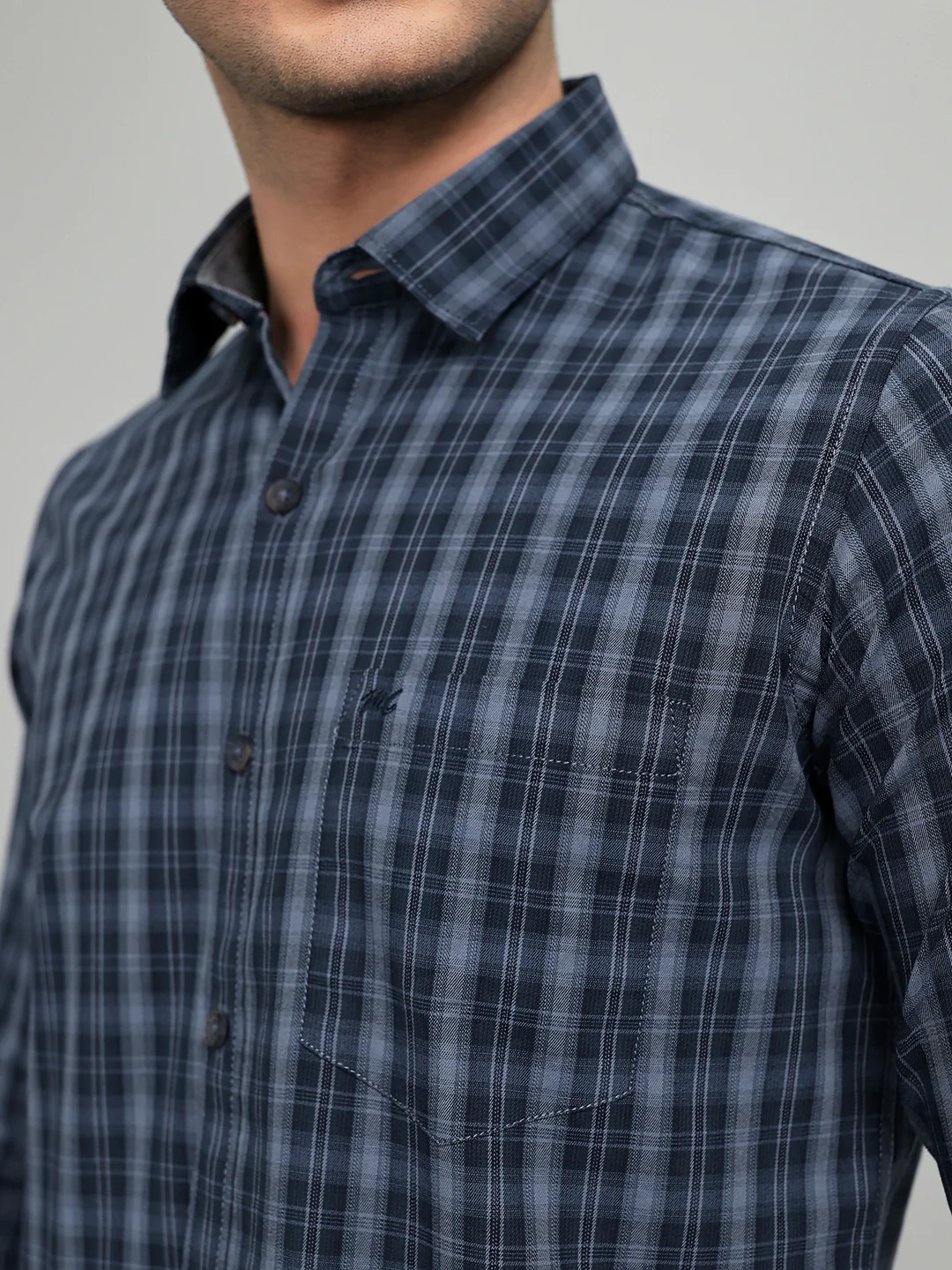 Men Dark Blue Check Collar Full Sleeve Shirt - Image 4