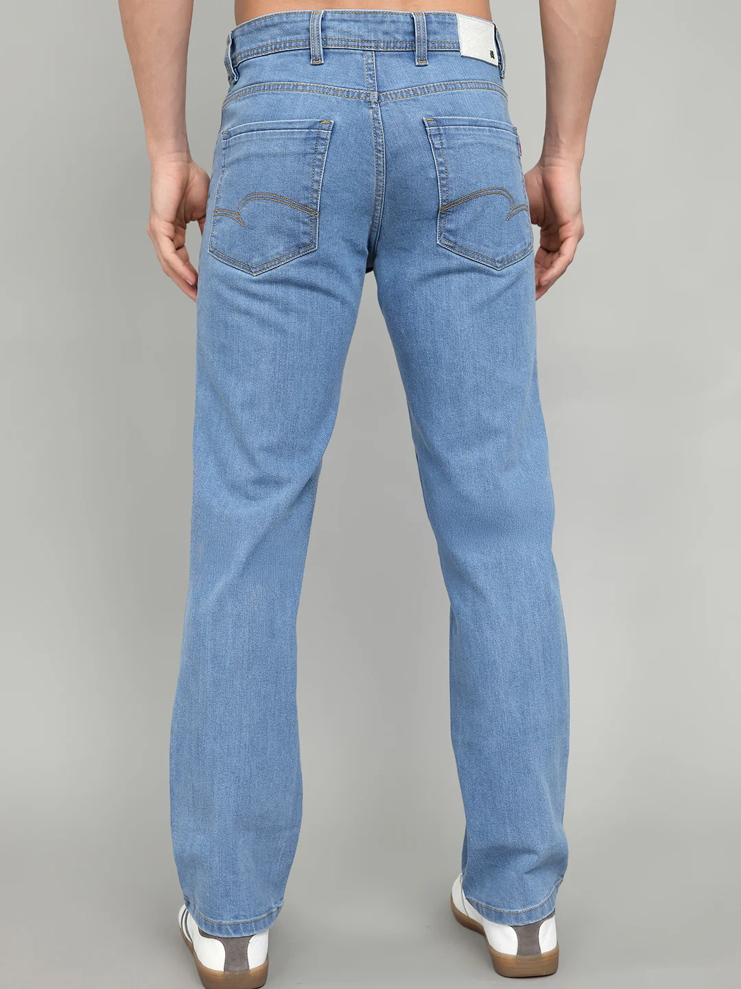 Men Dark Blue Solid Straight Fit Denim - Image 5