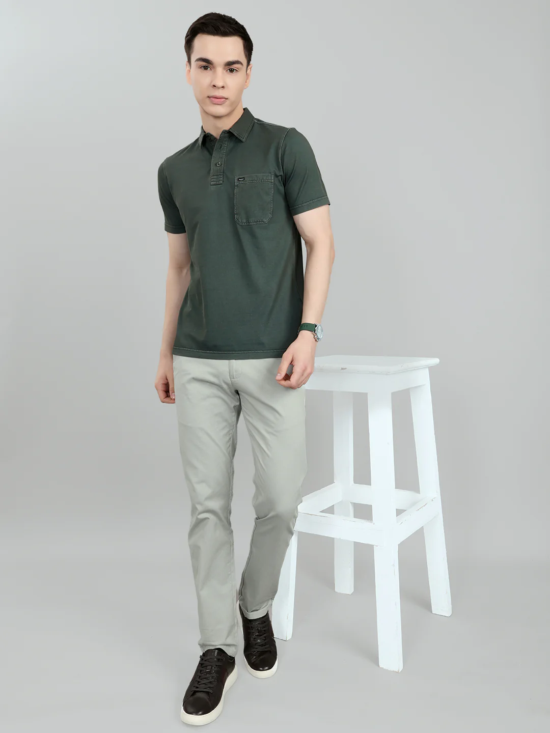Men Dark Green Solid Collar Half Sleeve T-Shirt - Image 6