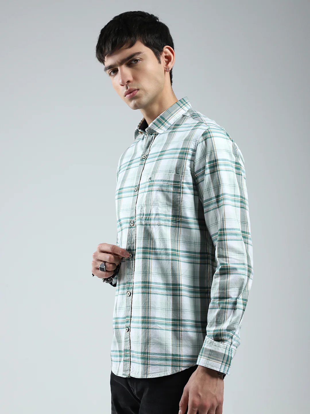 Men Green Check Collar Full Sleeve Shirt - Image 3