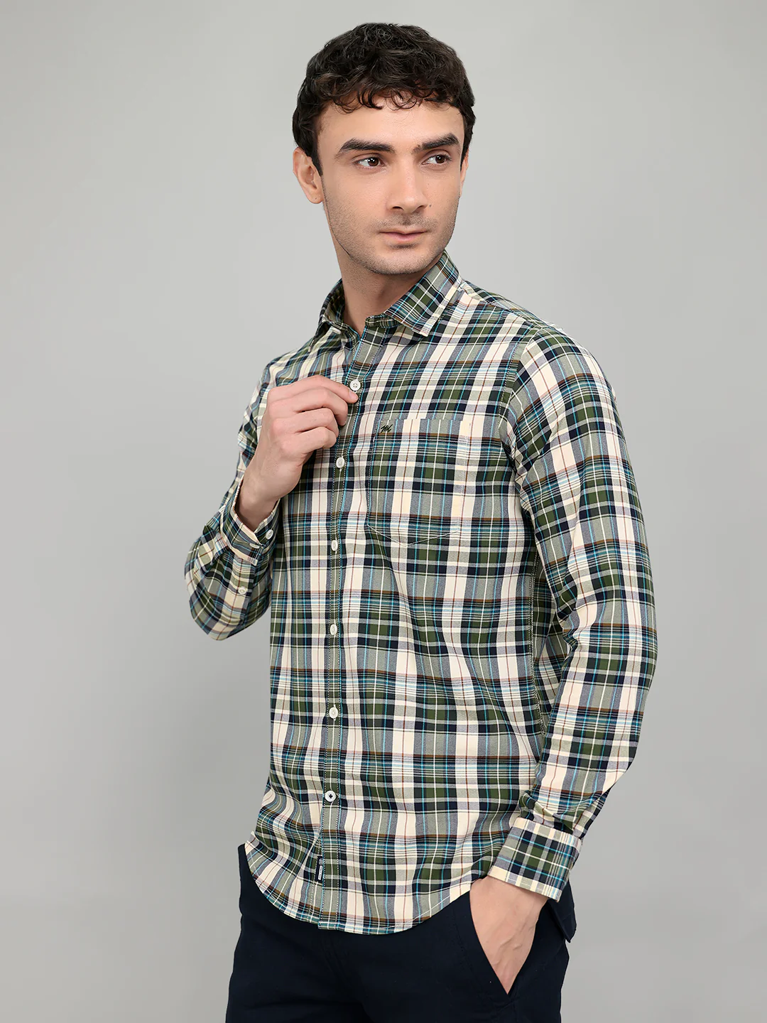 Men Green Check Collar Full Sleeve Shirt - Image 2