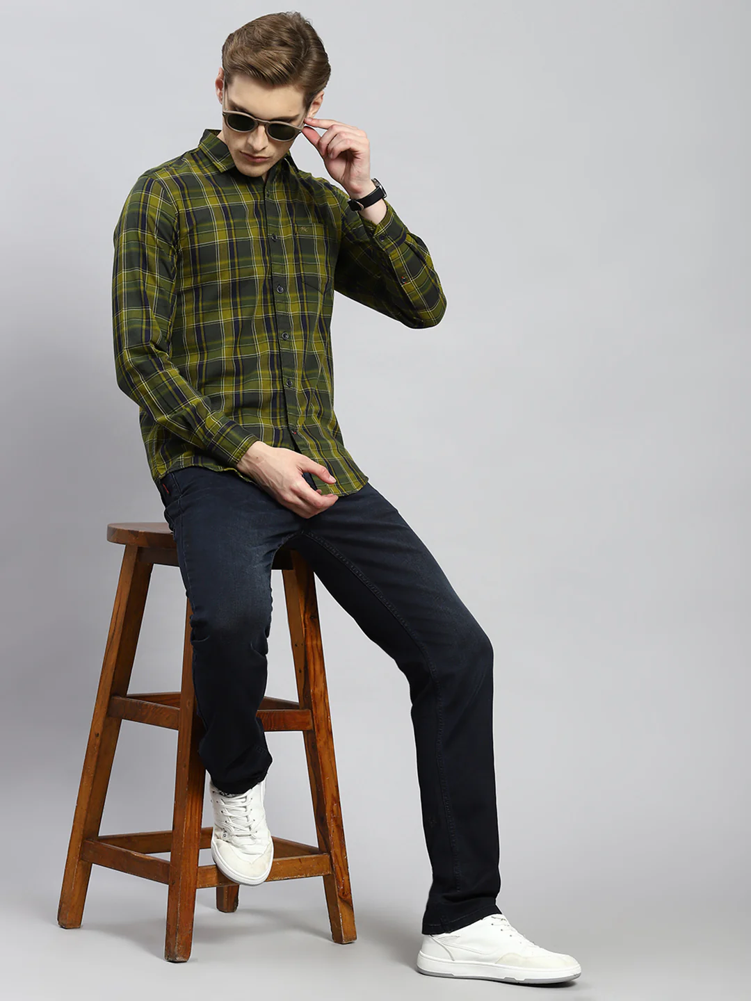 Men Green Check Shirt - Image 2