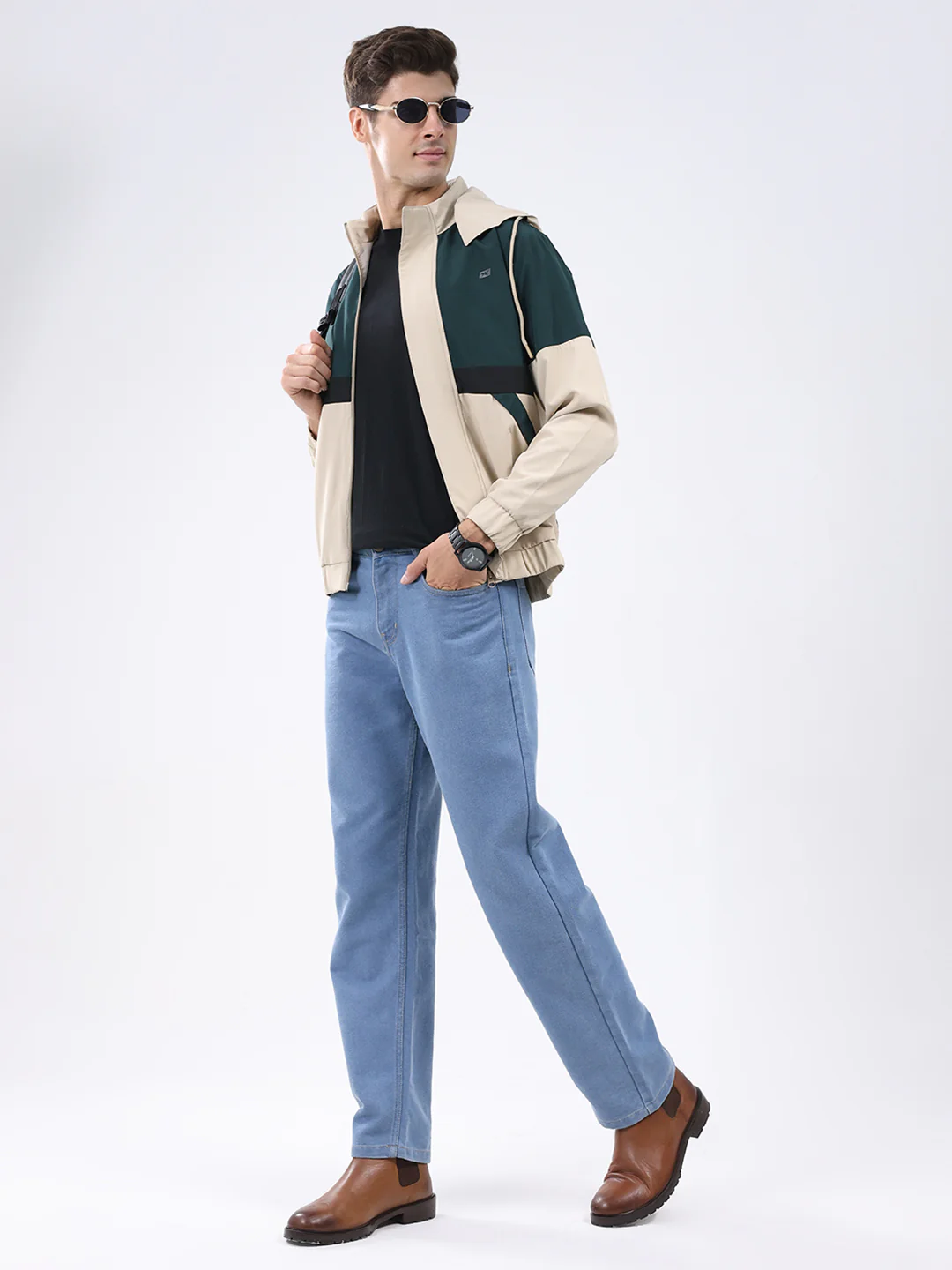 Men Green Colourblocked Hooded Full Sleeve Jacket - Image 2