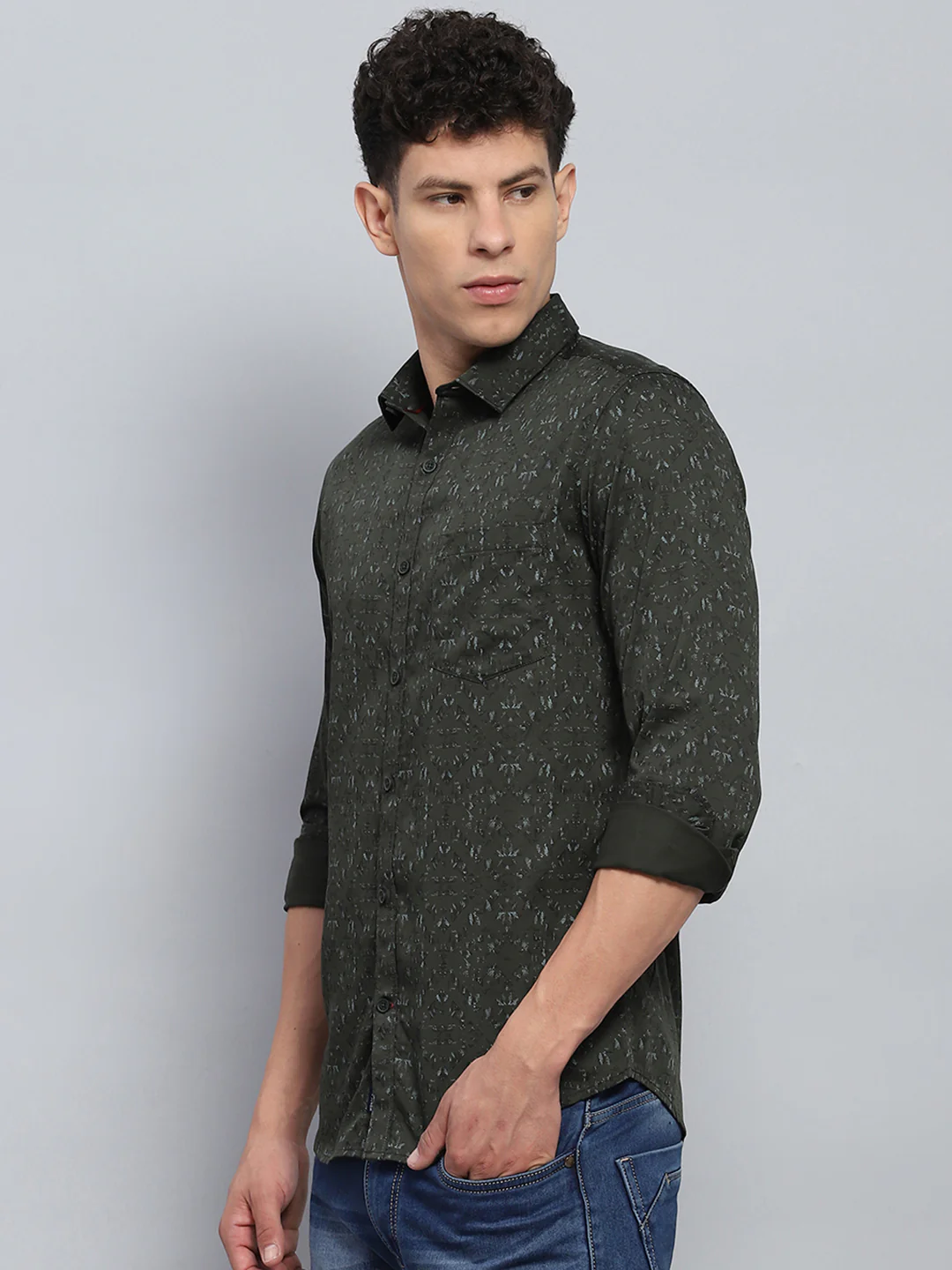 Men Green Printed Collar Full Sleeve Shirt - Image 3