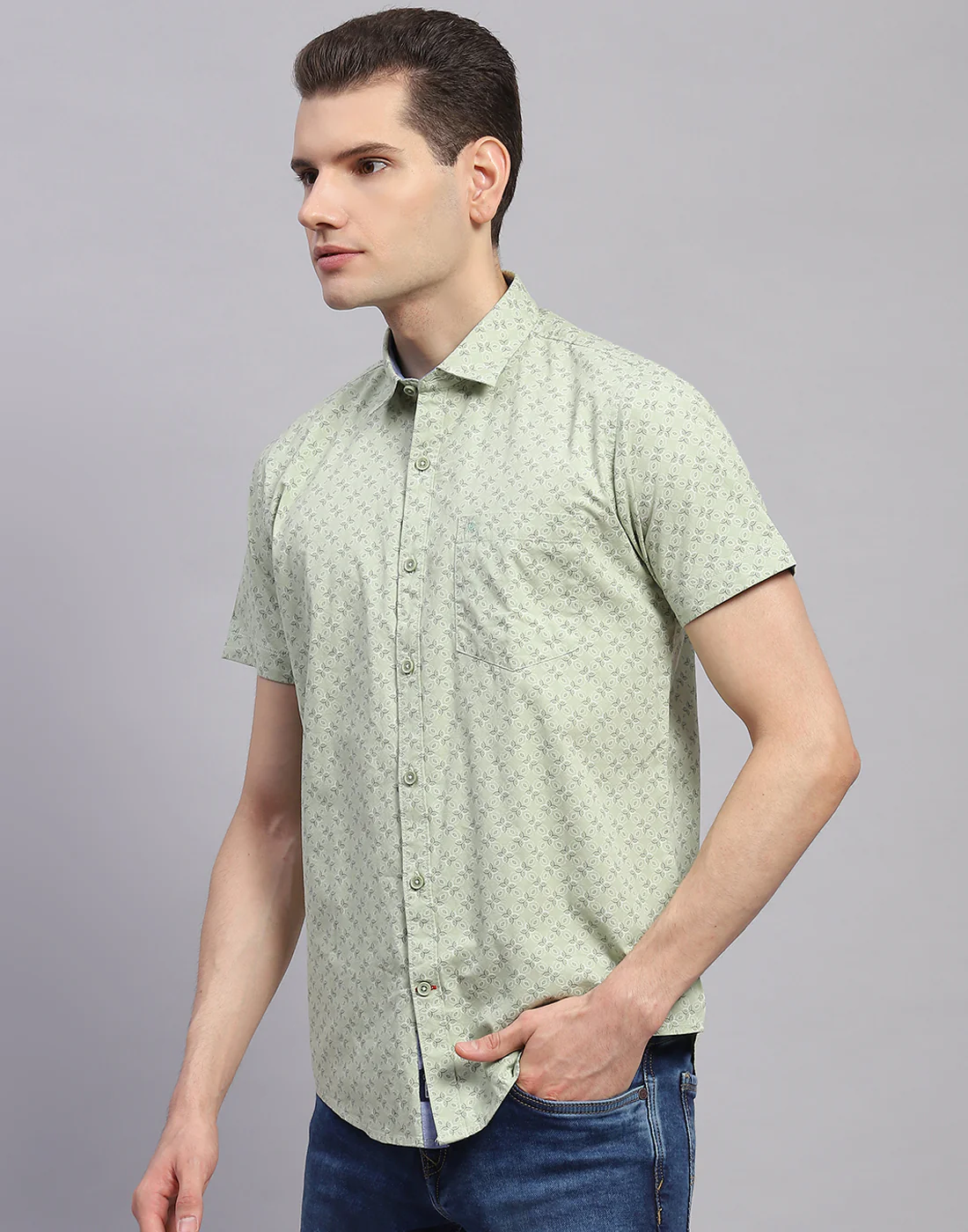 Men Green Printed Collar Half Sleeve Shirt - Image 3