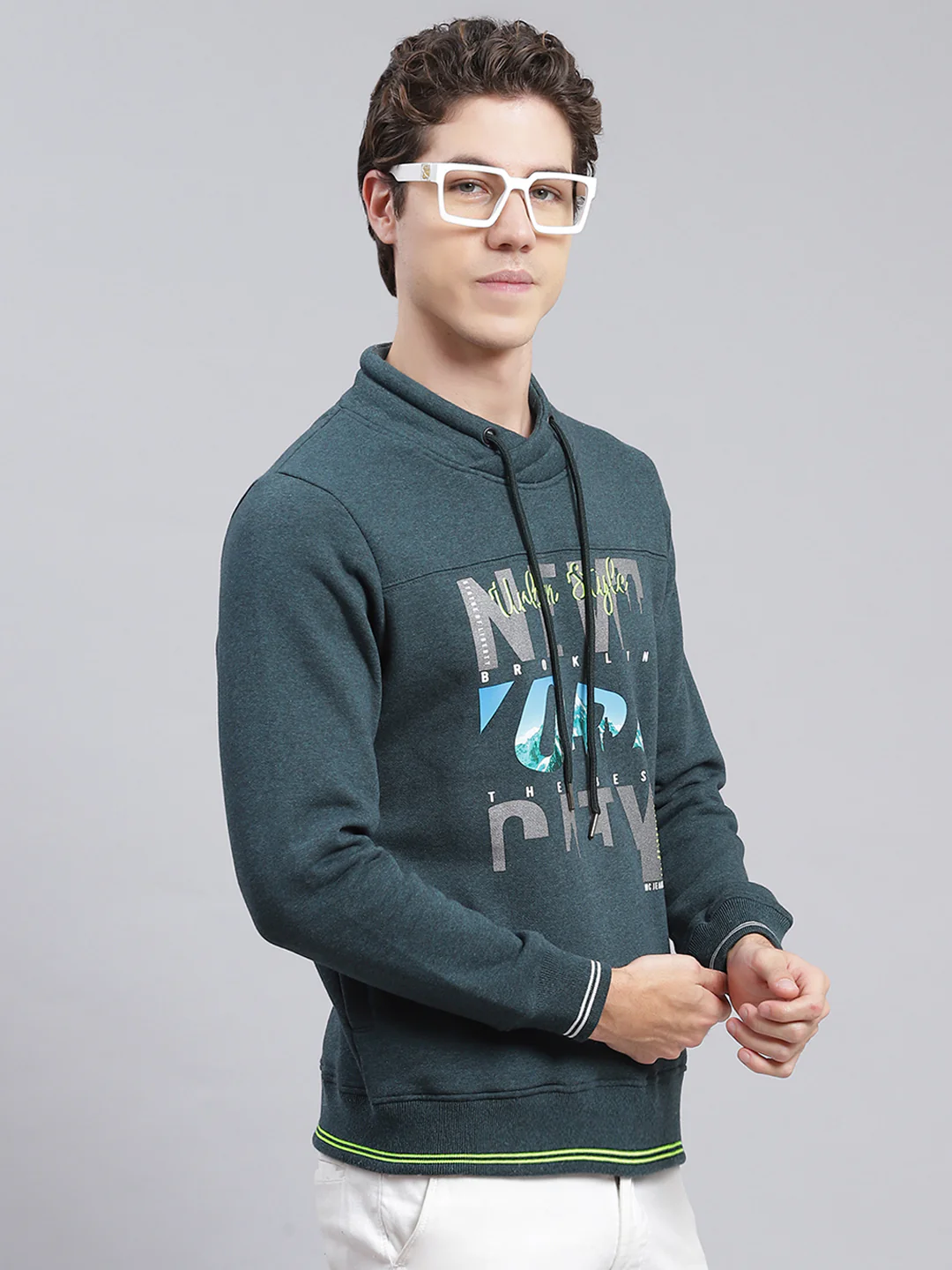 Men Green Printed Cotton Blend Sweatshirt - Image 3