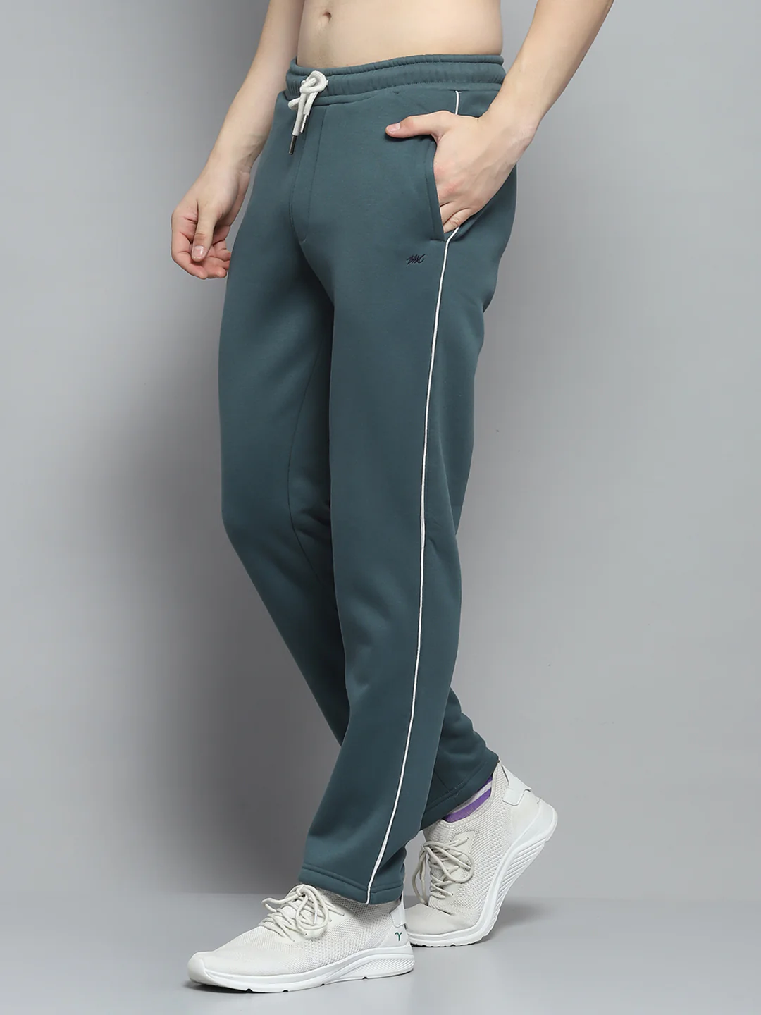 Men Green Printed Mock Neck Full Sleeve Winter Tracksuit - Image 7