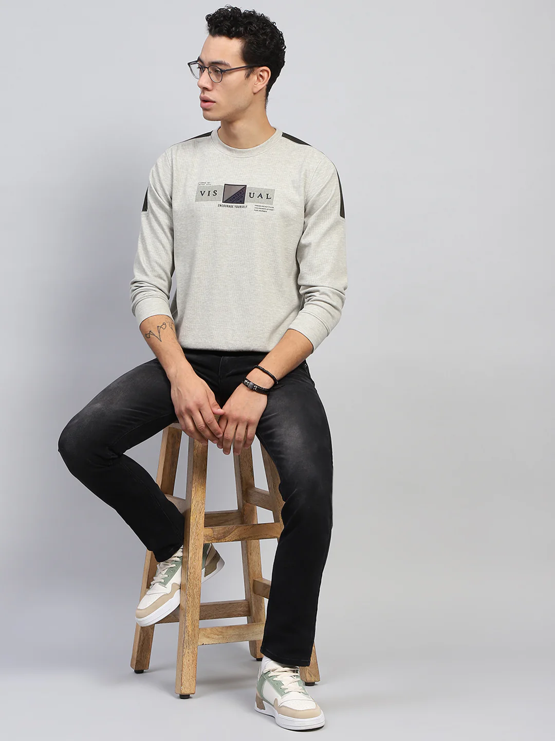 Men Green Printed Round Neck Full Sleeve Sweatshirt - Image 2