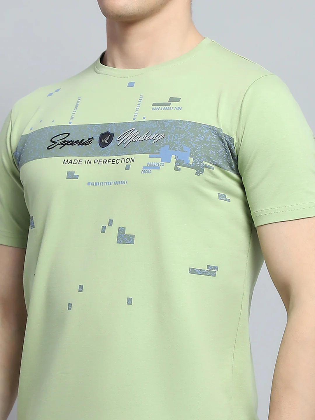 Men Green Printed Round Neck Half Sleeve T-Shirt - Image 6