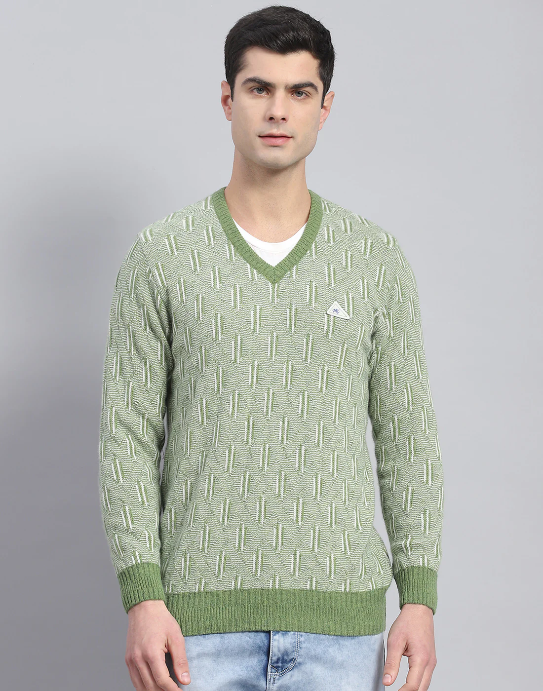 Men Green Self Design V Neck Full Sleeve Pullover - Image 4