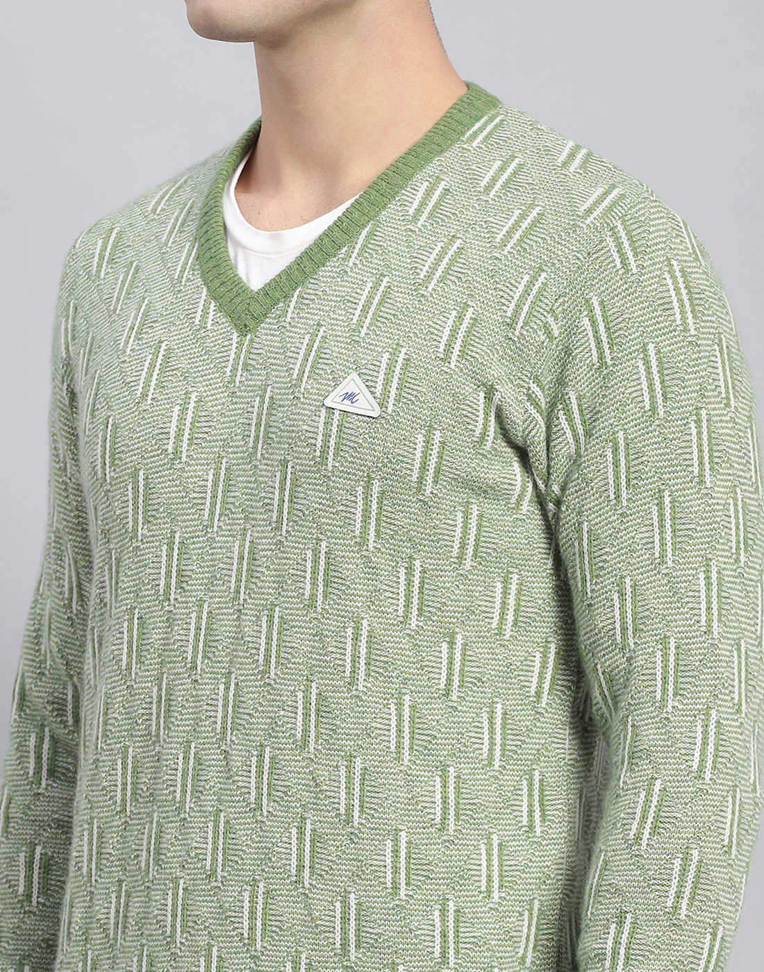 Men Green Self Design V Neck Full Sleeve Pullover - Image 7