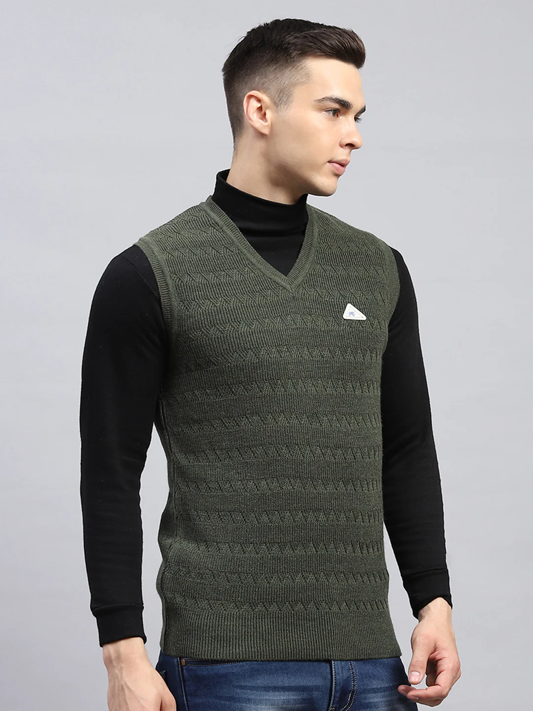 Men Green Self Design V Neck Sleeveless Sweater - Image 4