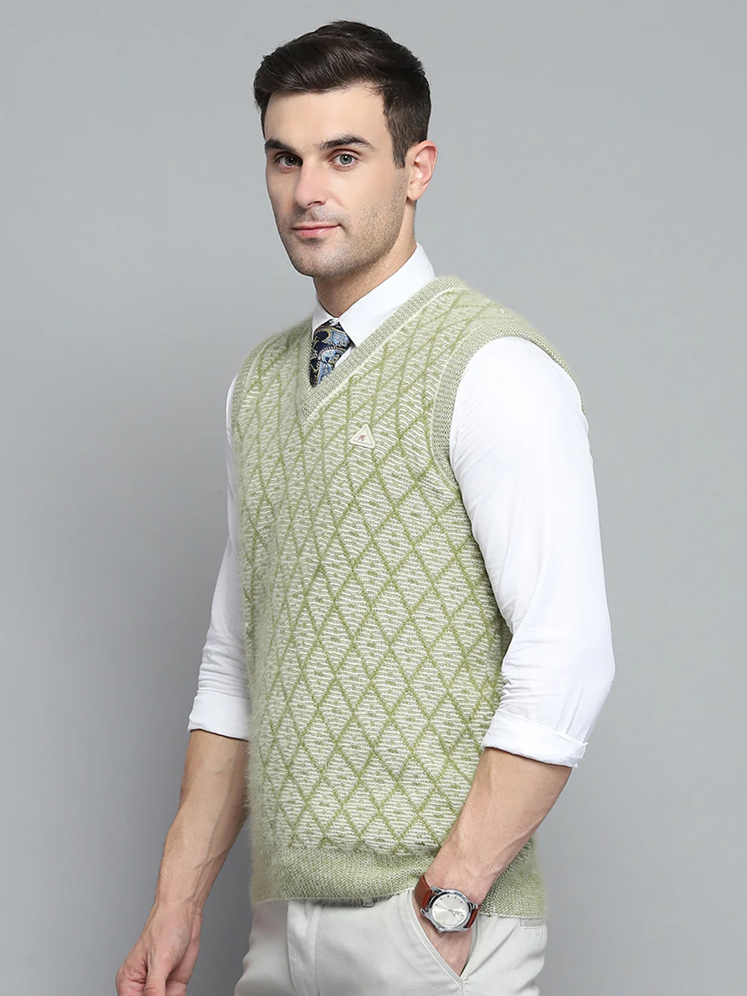 Men Green Self Design V Neck Sleeveless Sweater - Image 3