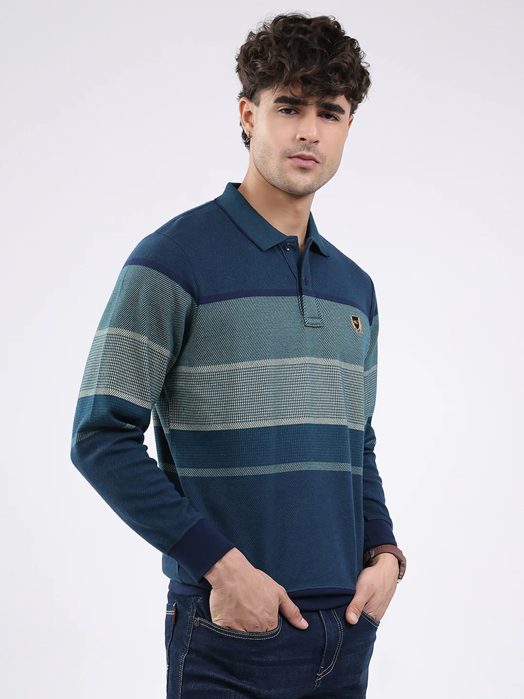 Men Green Solid Collar Full Sleeve Winter T-Shirt - Image 4