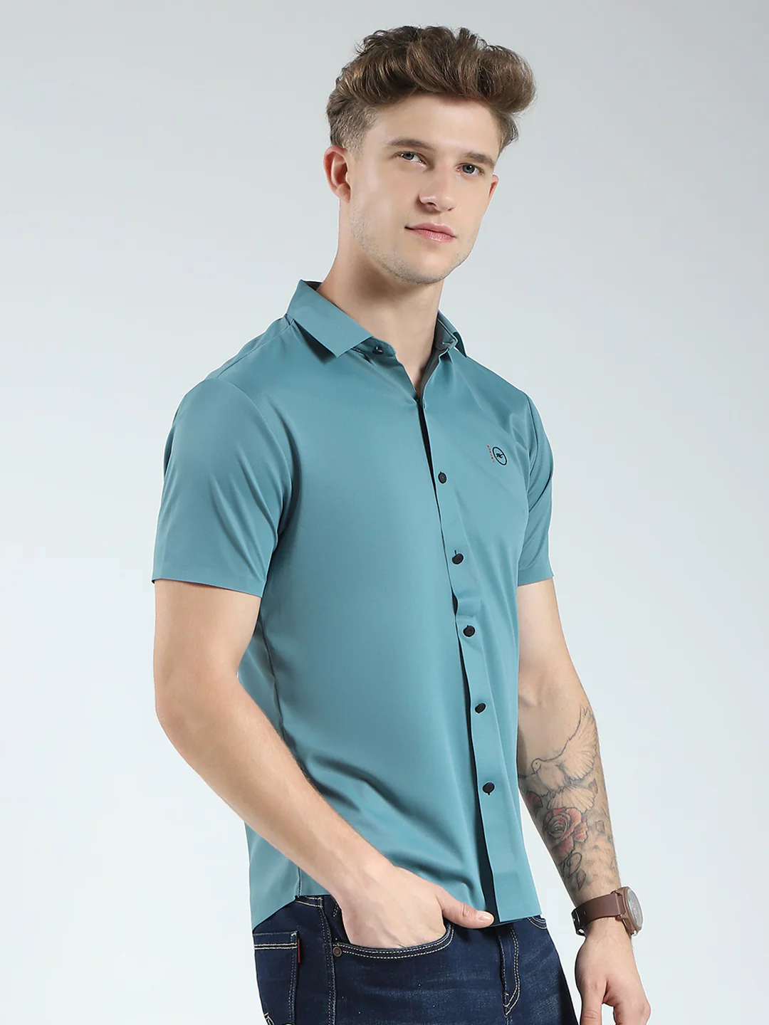 Men Green Solid Collar Half Sleeve Shirt - Image 4