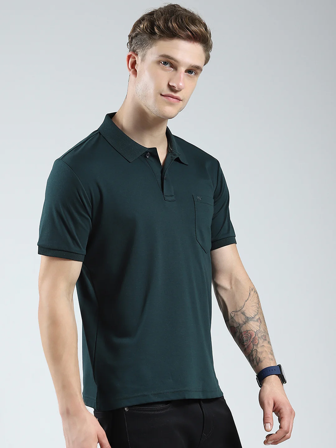 Men Green Solid Collar Half Sleeve T-Shirt - Image 4