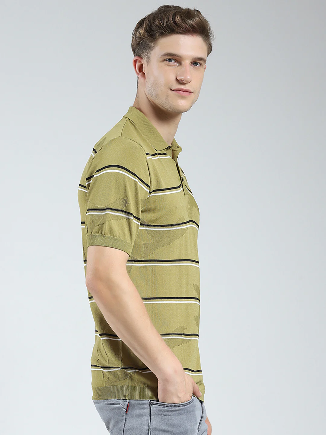 Men Green Solid Collar Half Sleeve T-Shirt - Image 4