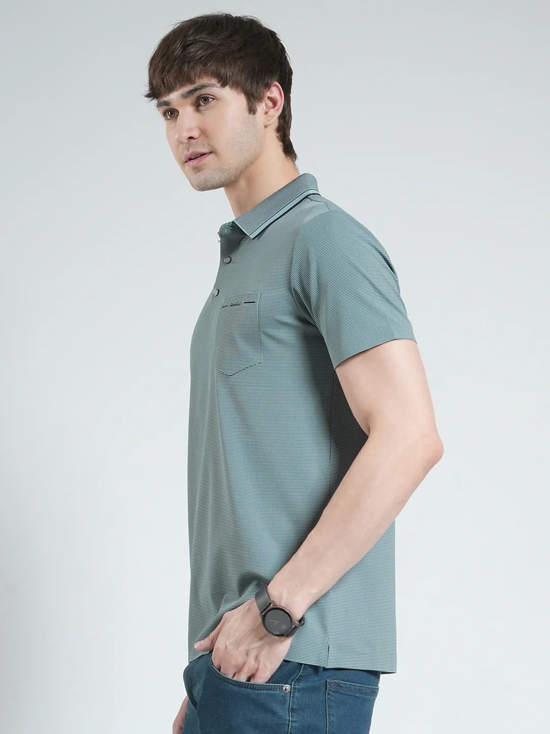 Men Green Solid Collar Half Sleeve T-Shirt - Image 3