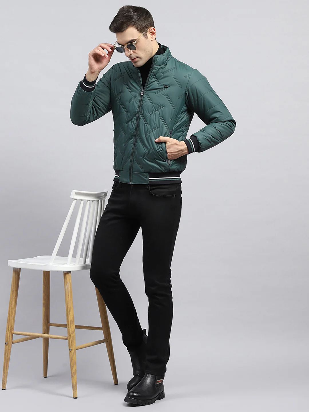 Men Green Solid Detachable Hood Full Sleeve Jacket - Image 2