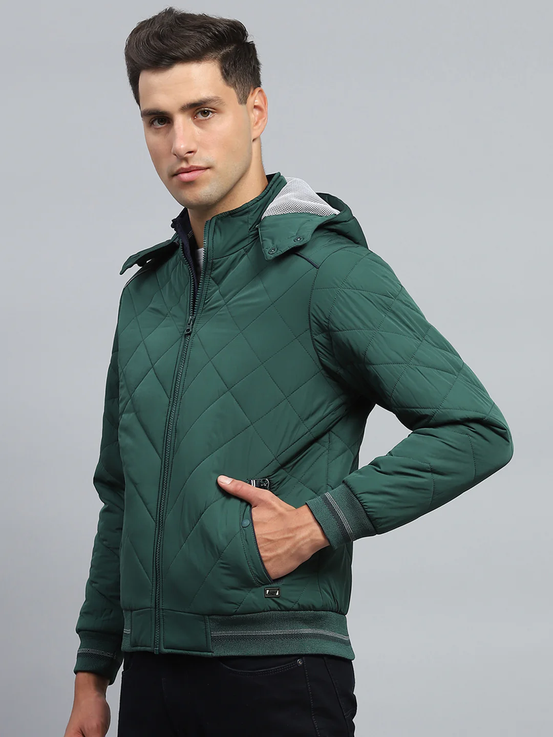 Men Green Solid Hooded Full Sleeve Jacket - Image 3