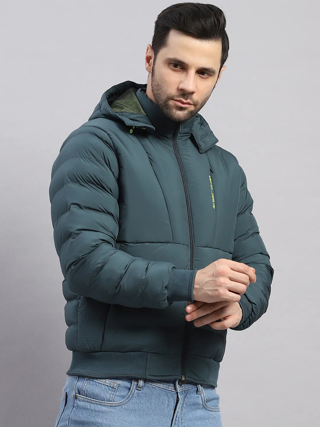 Men Green Solid Hooded Full Sleeve Jacket - Image 4