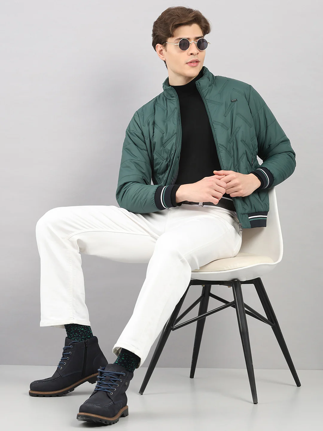 Men Green Solid Hooded Full Sleeve Jacket - Image 2