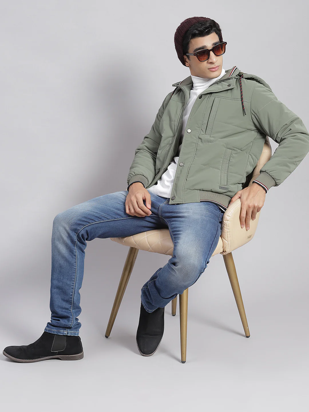 Men Green Solid Hooded Full Sleeve Jackets - Image 2