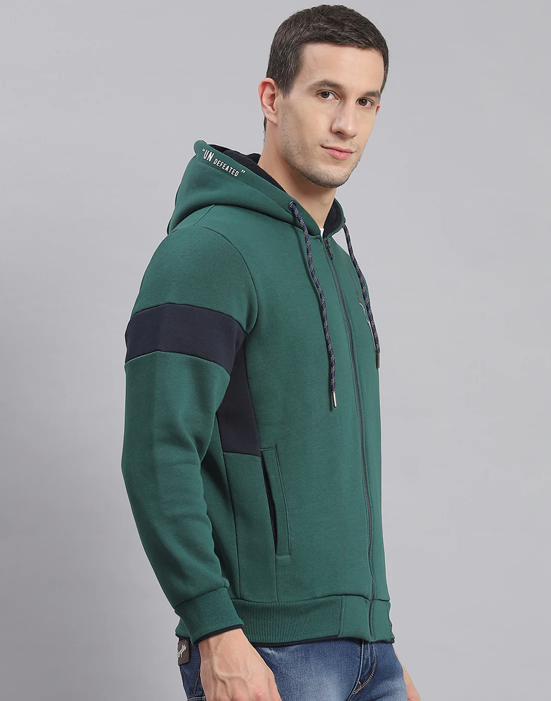 Men Green Solid Hooded Full Sleeve Sweatshirt - Image 4