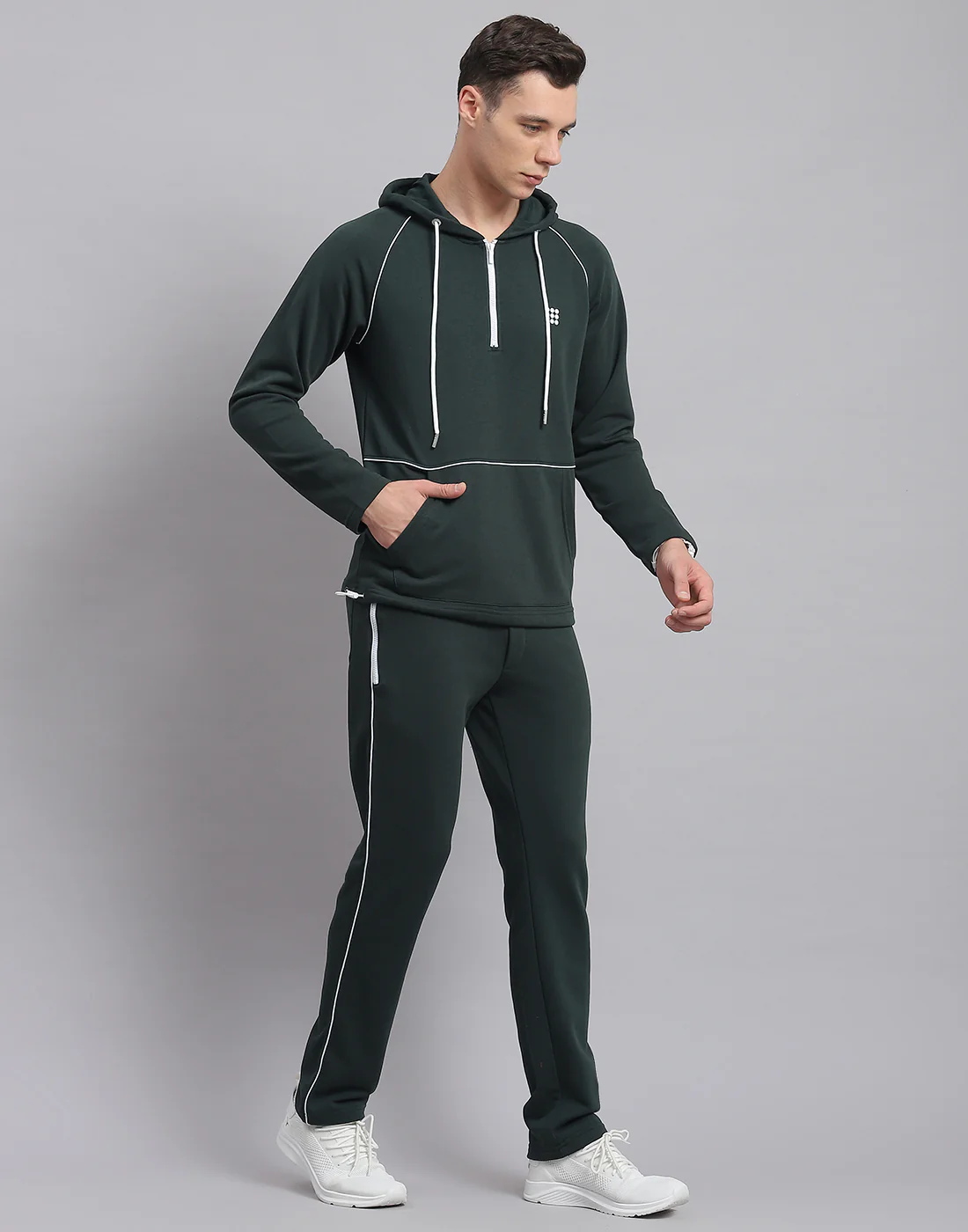 Rock.it Men Green Solid Hooded Full Sleeve Tracksuit - Image 4