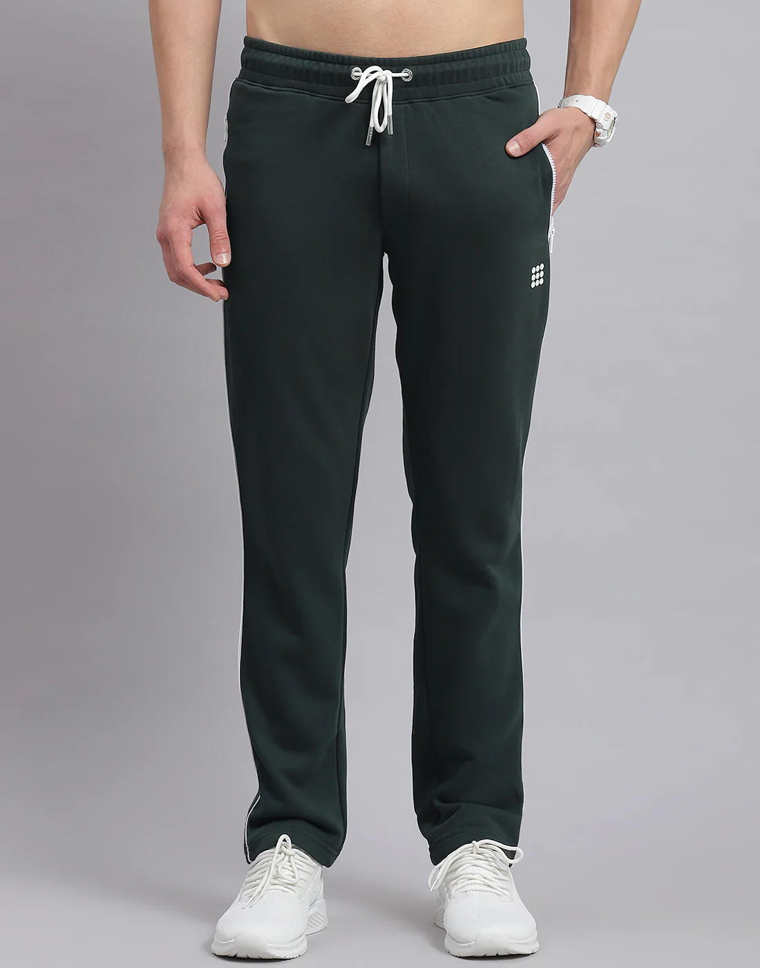 Rock.it Men Green Solid Hooded Full Sleeve Tracksuit - Image 6