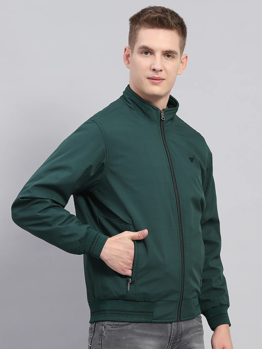 Men Green Solid Mock Neck Full Sleeve Jacket - Image 4