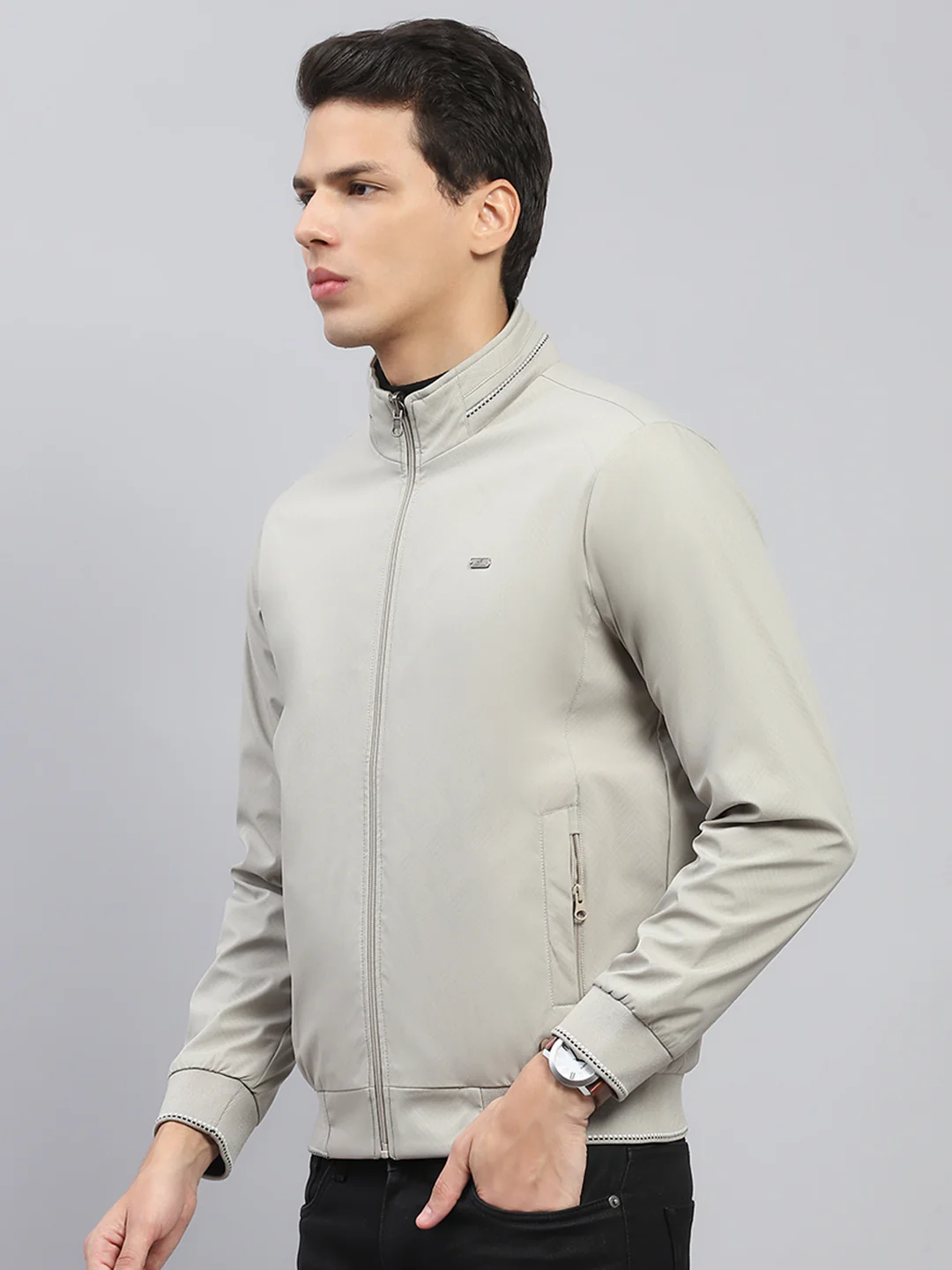 Men Beige Solid Mock Neck Full Sleeve Reversible Jacket - Image 3
