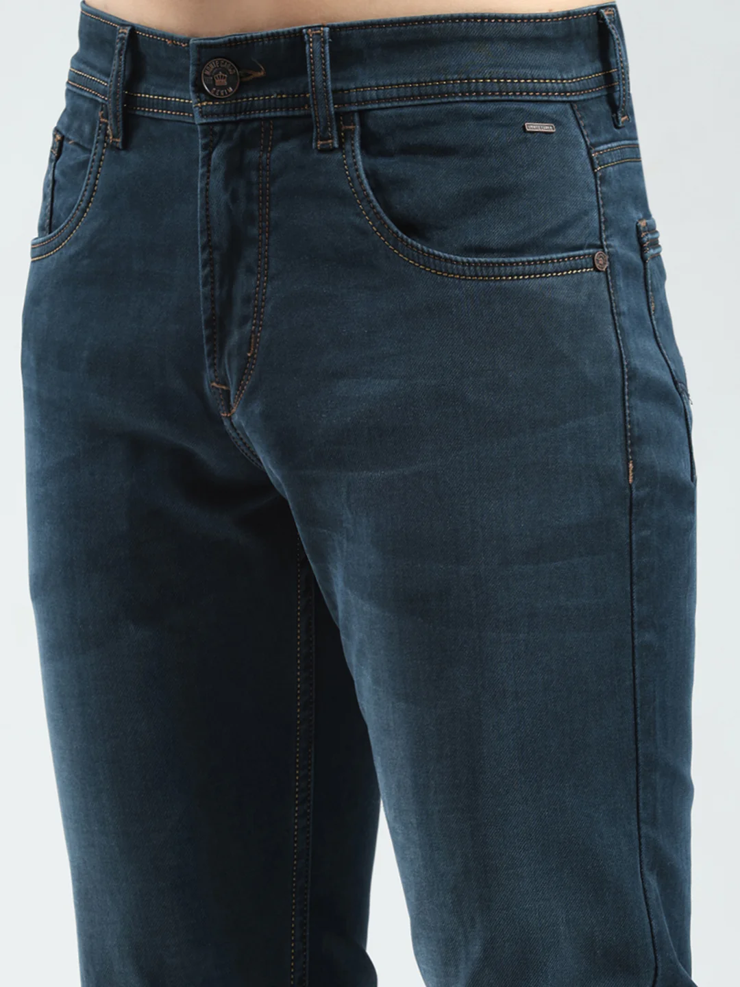 Men Green Solid Narrow Fit Denim - Image 6