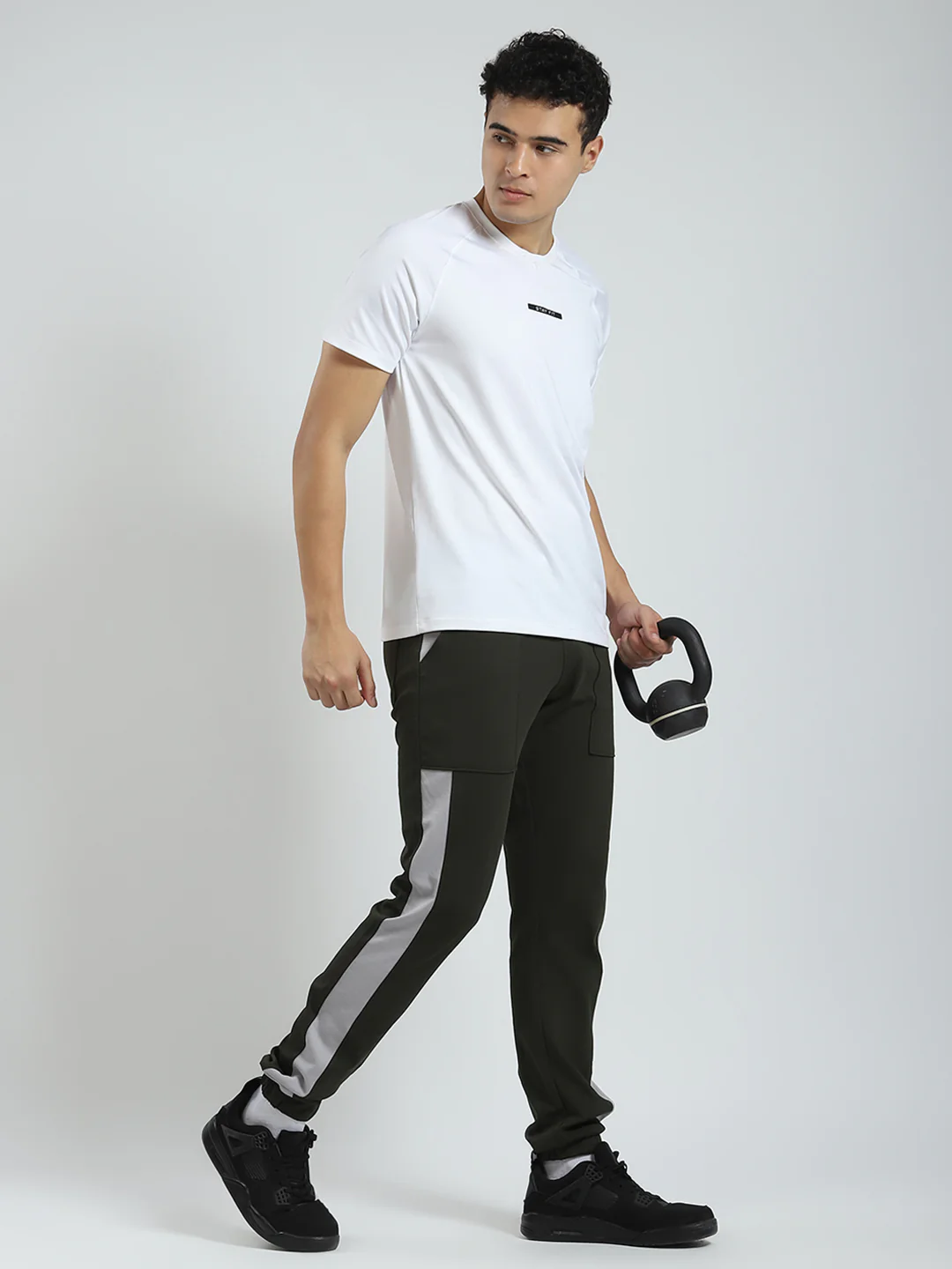Rock.it Men Green Solid Regular Fit Jogger - Image 2